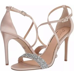 JEWEL BADGLEY MISCHKA CHAMPAGNE SATIN, SIZE 6.5